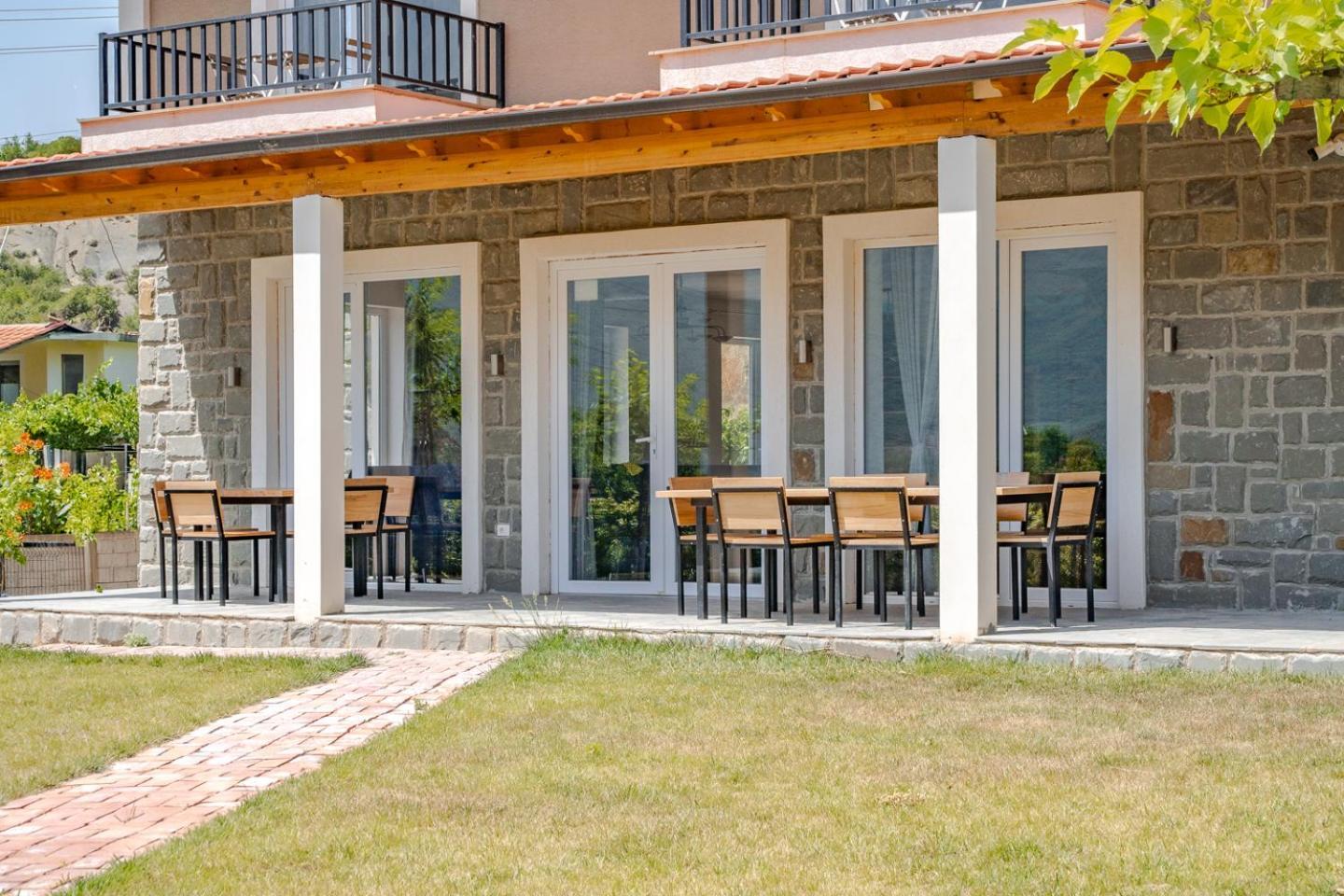 Bujtina Lumo & Pool Villa Përmet Exterior foto